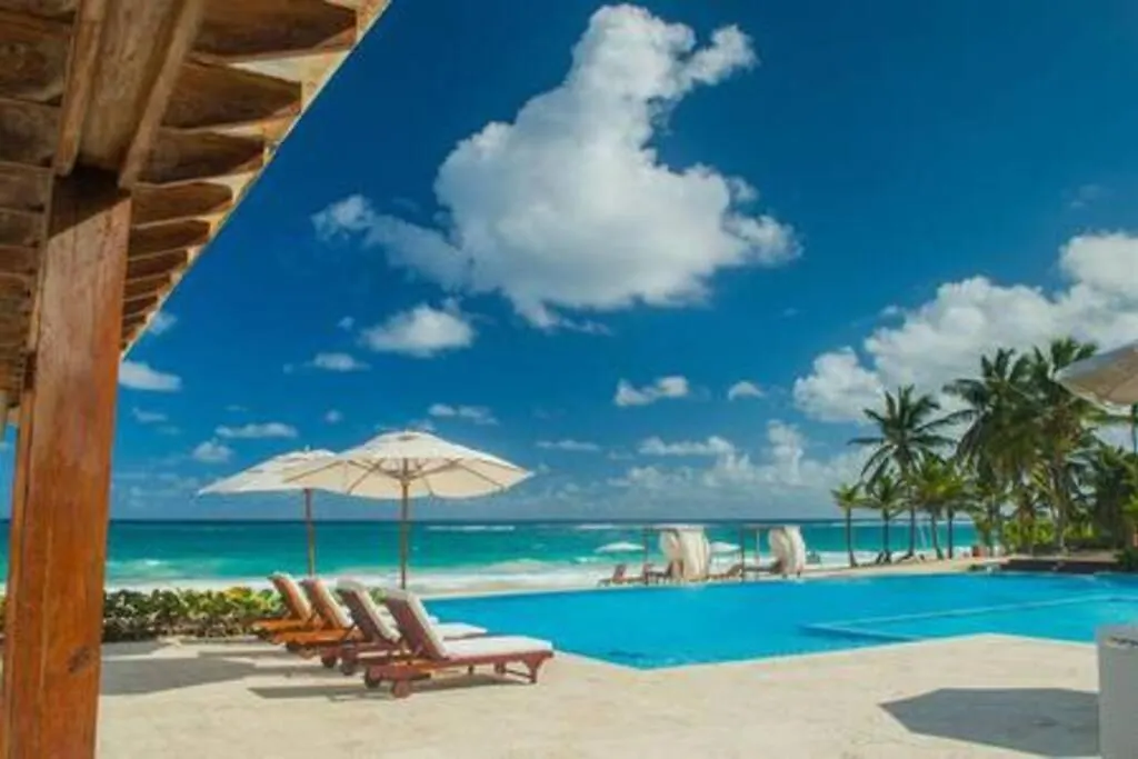 Brand New Beach And Golf Condo In プンタ・カナ
